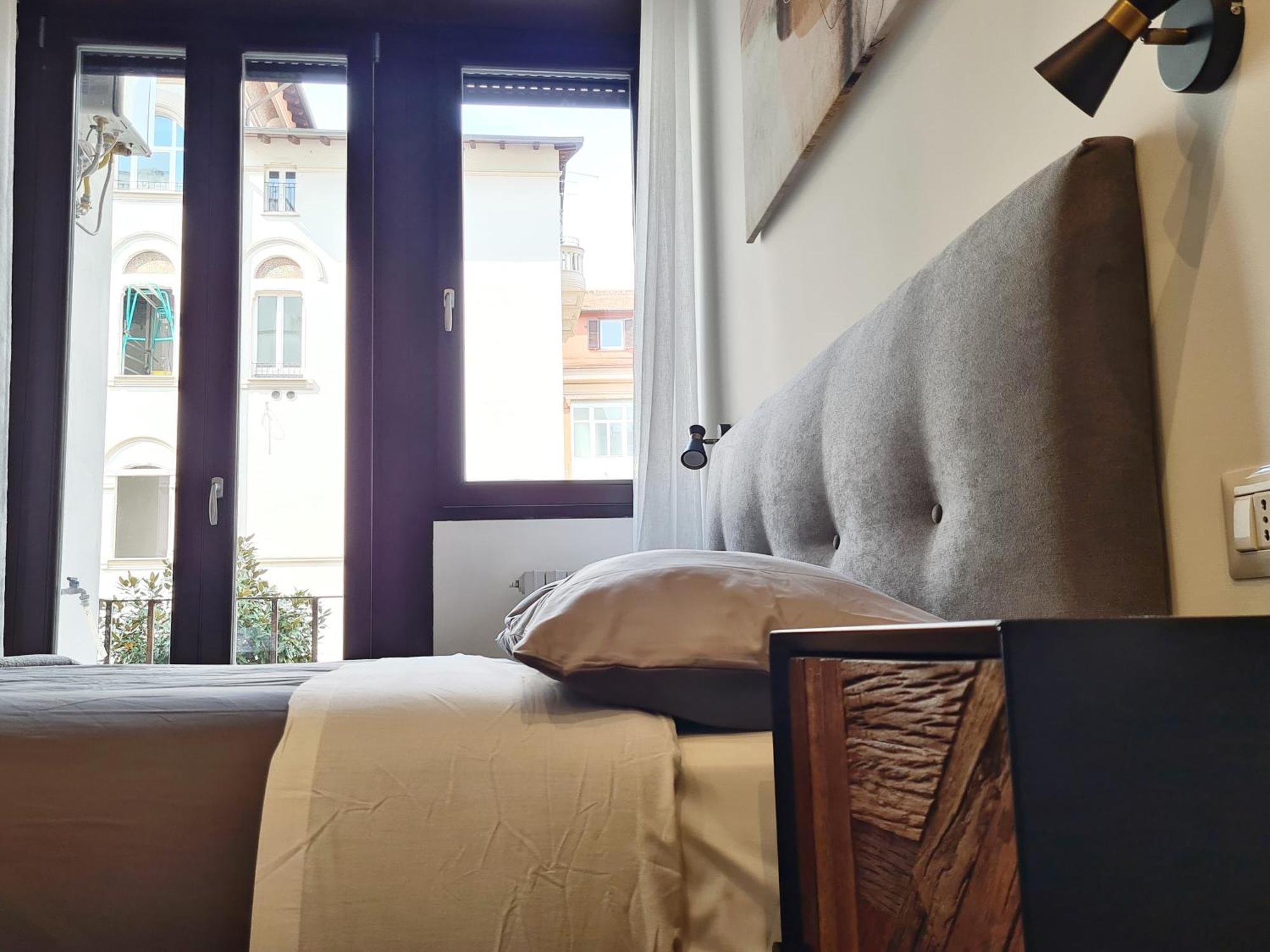 Romebesthome Beccaria - Piazza Del Popolo Exterior photo